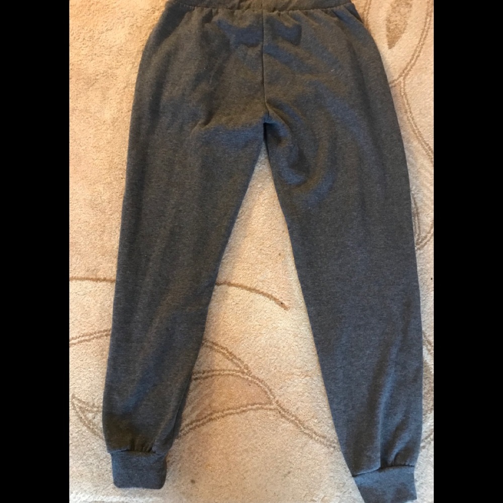 NEW! 🎉HP🎉Rue21 Grey Joggers - Picture 4 of 6